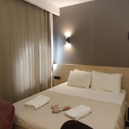Dogan Palas Suites Istanbul Exterior photo